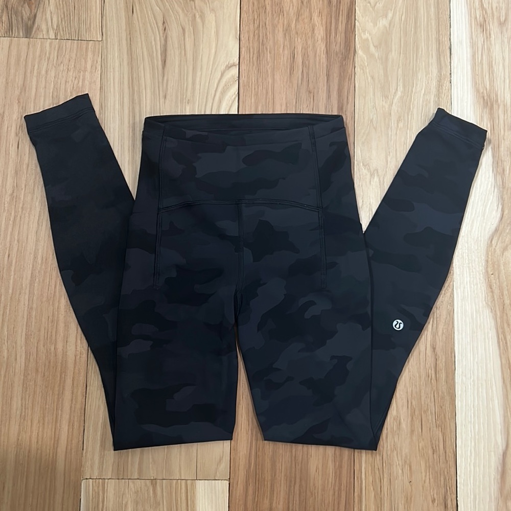 Camo Fast and Free Lululemon Leggings NEVER WORN